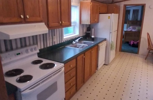 Santa Fe House | Now Available, A Cozy and Comfortable 2 bed 2 bath, overlooking the Salt River.
