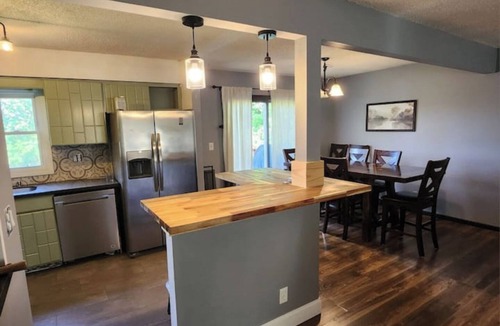 North Central Omaha House | NW Omaha home, fit for families