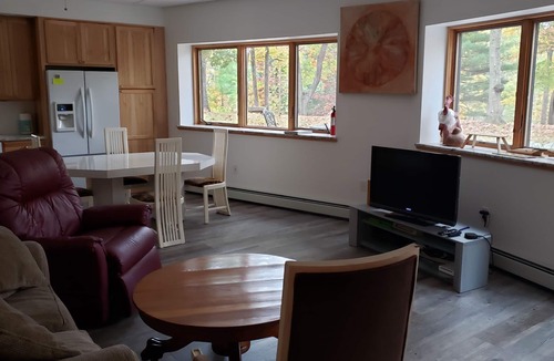 Monroe Township House | Oasis in central NJ