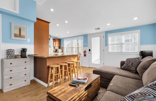 Ocean Beach III House | Ocean Beach 3! Fast WiFi | Coffee | Pet Friendly