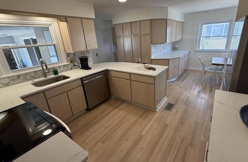 The Dunes House | OCEAN BLOCK single family home. Close to the Beach!
