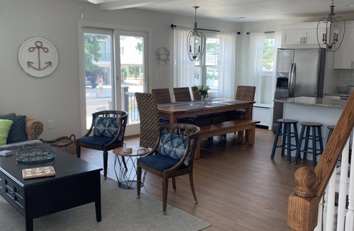 Beach Haven Park House | Ocean Block Spacious 5-bedroom house with central AC, Six Houses to Beach!