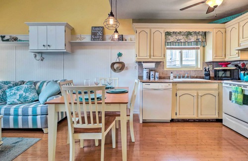 Caine Woods Condo | Ocean City Beach Condo w/Private Balconies!