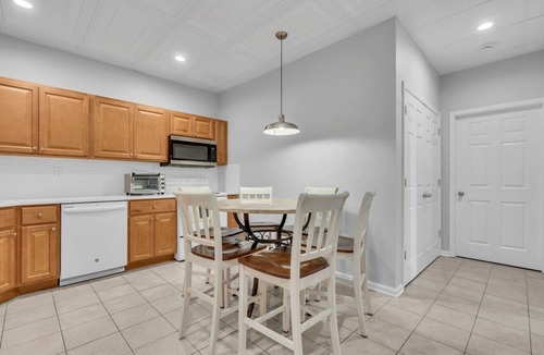 Mantoloking Condo | Ocean Club Getaway 2BR Parking WasherDryer