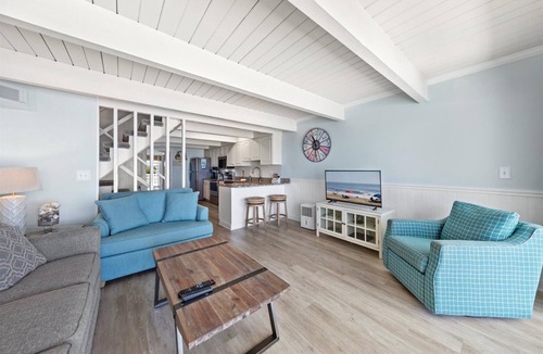 Midtown Ocean City Condo | Ocean Colony 8 by Seaside Vacations & Sales