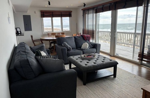 Harvey Cedars Apartment | Ocean front 3 bedroom 1 bath 2nd floor with great ocean views