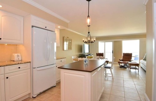 South Rehoboth Condo | OCEAN FRONT CONDO. ENJOY YOUR MORNING COFFEE SITTING ON YOUR PRIVATE BALCONIES WATCHING THE SUNRISE.