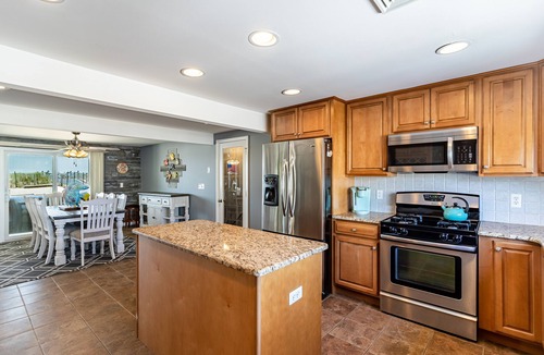 Mantoloking House | Ocean Front home, Private Beach , 5 Bedrooms, 4 full baths, sleeps 14
