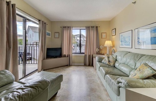 Wrightsville Beach Condo | Ocean Views, Balcony, Pool, STEPS to Beach, Restaurants, Shops