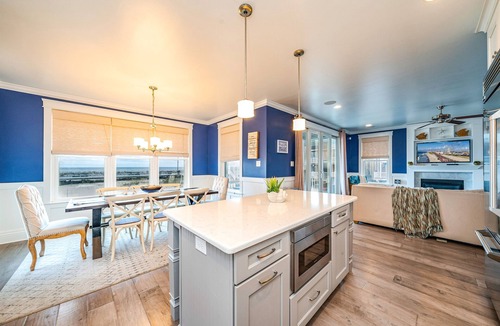 North End House | Oceanfront Luxury:5BR 4BA Home with Front Porch & Modern Comforts