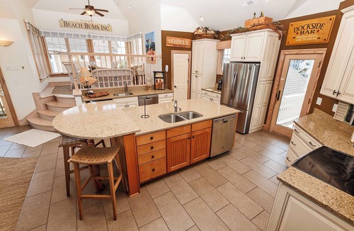 Pine Island House | OCEANFRONT, Ocean Views, Private Pool, Private Beach Access, Foosball, PI76, Life of Reilly