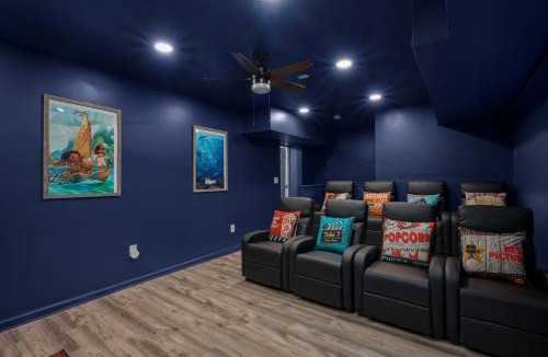 Ocean Hill House | Oceanfront Pool & Spa Volleyball Court Game Rm