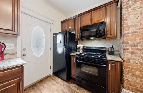 Wall House | Oceanfront Retreat (Entire Property)8BR w/Deck