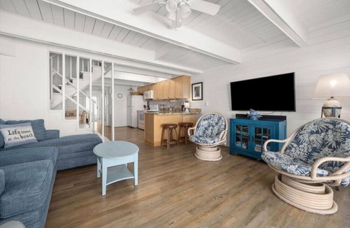 Midtown Ocean City House | Oceanfront Townhome with Pool ~ Ocean Colony 29