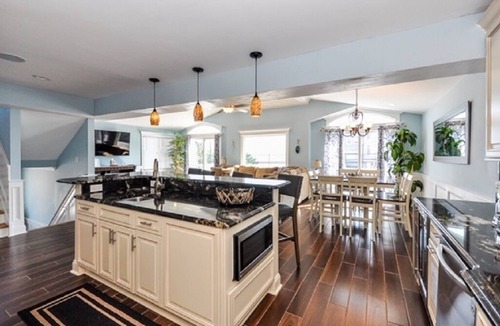 North Beach Haven House | Oceanview w/heated pool (Mem-Labor Day) outdoor bar/kitchen 5 Bedroom 2 Master