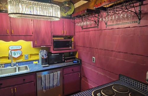 Fort Oglethorpe House | Oglethorpe Oasis Guesthouse in Fort Oglethorpe, GA/Chattanooga, TN Area