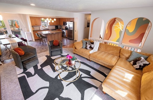 West Omaha House | Omaha Oasis! Pool, Hot Tub, Mini Golf, Bar, Games