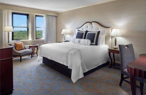 Woodley Park Hotel | Omni Shoreham Hotel Traditional Room 1 Double Bed