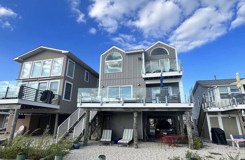 Manahawkin House | On the Bay! Pets OK. Beautiful sunsets from decks. Dock, Kayaks, Chef's kitchen