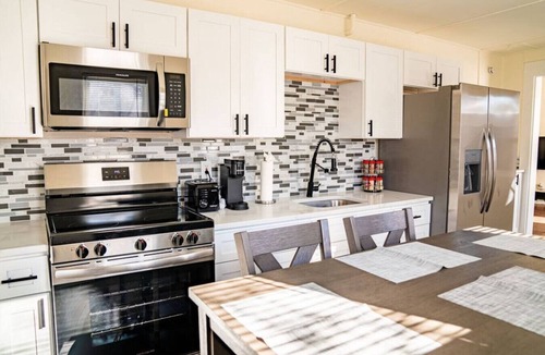 Long Branch Apartment | One Bed Retreat in Long Branch