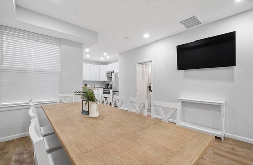 Atlantic City Villa | Orange Loop Beach House · Direct Beer Hall Access+ 1.5Block to Boardwalk