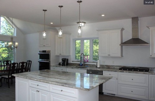 The Bays House | OSSIPEE LAKEFRONT-BROAD BAY! Taking Fall and Winter Reservations!