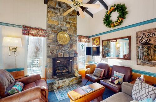 Charter Hills House | Our Blue Heaven
