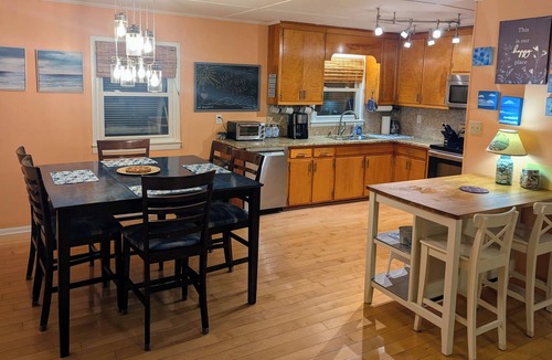 Surf City House | Our Happy Place, As Good As Beach Front, Dog Friendly