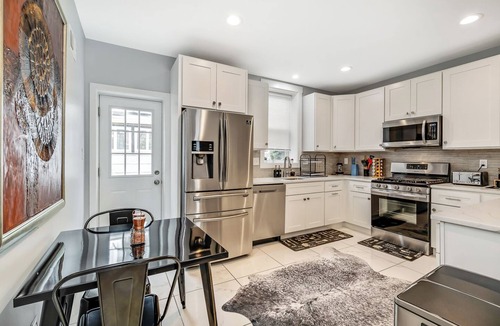 Bella Vista House | Outstanding Home! Relaxing Rooftop+Patio W/Grill