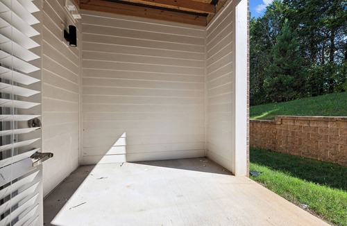 Farragut Apartment | Overlook 3005 Luxe Modern Corporate 2Bd Apt