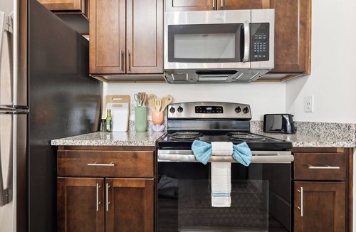 Farragut Apartment | Overlook 3111 Modern Luxury in Heart of Knoxville