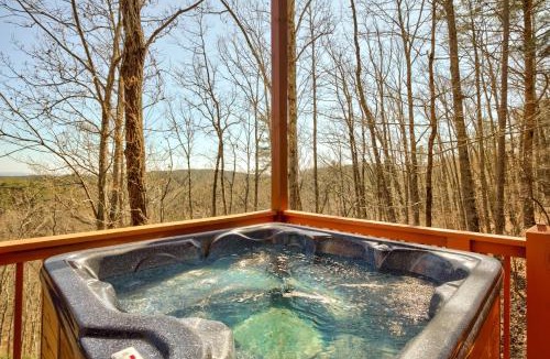 Ranger House | 'Owl's Nest' Pet-Friendly Cabin w/Private Hot Tub