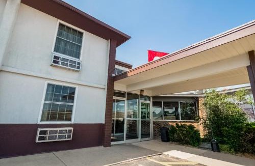Morton Hotel | OYO Hotel Morton East Peoria I-74