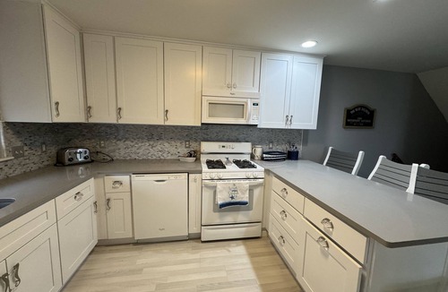 Wildwood Crest House | Paradise by the Ocean Steps to best beach.Ocean Front pool. Private garage.