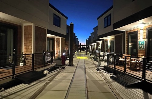 Wilmington Historic District Villa | Paris at The Cove Riverwalk Villas