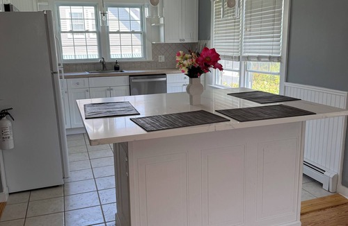 Spring Lake Heights Apartment | Peaceful 2-bedroom apartment with AC in Spring Lake Heights close to the beach.