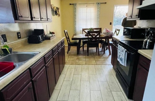 Muskogee House | Peaceful 3-bedroom house with AC in charming Muskogee