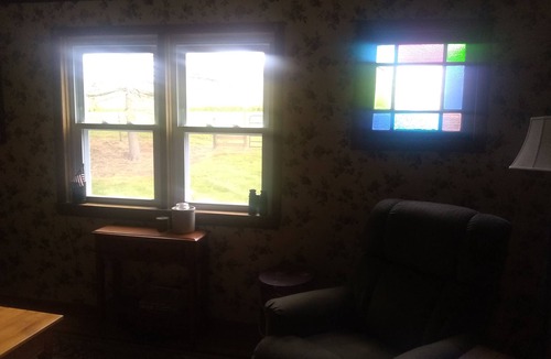 Shanks House | Peaceful country farmhouse.