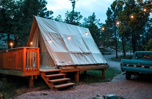 Hermosa Cabin | Peaceful Forest Glamping Retreat Near the Black Hills, Hermosa, South Dakota