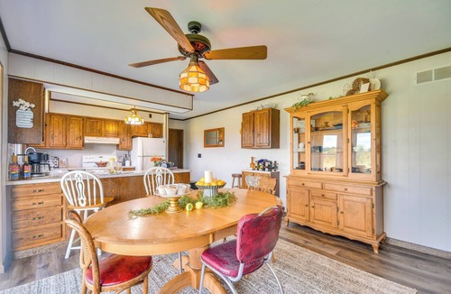 Fulton House | Peaceful Fulton Farm Retreat w/ Outdoor Space!