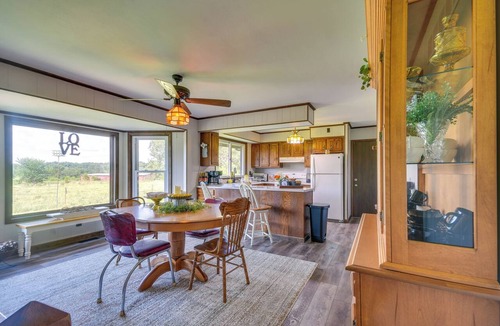 Fulton House | Peaceful Fulton Farm Retreat w/ Outdoor Space!
