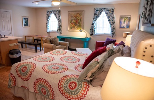 Vass Other | Peaceful Horse Farm Retreat — bring your dogs!