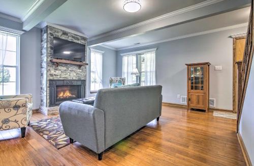 Bendena House | Peaceful Kansas Cottage w/Wraparound Deck!