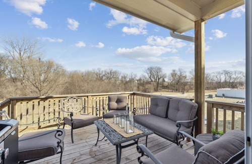 Grimes House | Peaceful Large 4-bedroom house with AC in Quaint Grimes IA