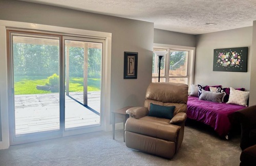 Missouri Valley House | Peacful 4-bedroom home just outisde Missouri Valley and 25 minutes from Omaha