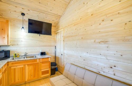 Blanchardville House | Pecatonica River Cabin ~ 9 Mi to Yellowstone Lake