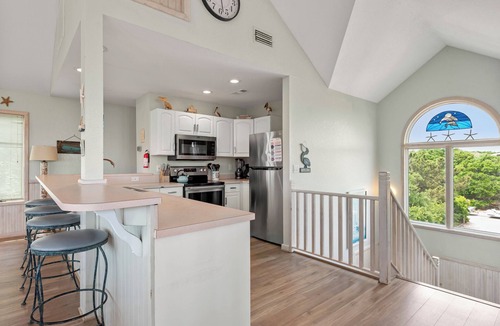 Whalehead Beach House | Pelican Shores: Private pool, 4 bedrooms, Whalehead Beach