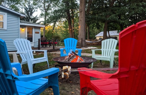 Spring Lake House | Perch Cottage l Lake Days & Summer Nights