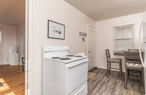 Sioux Falls Apartment | Perfect 2-bedroom apartment near McKennan Park and Downtown!