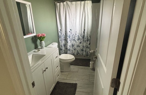 Middletown House | Perfect 3-bedroom townhome in Middletown
